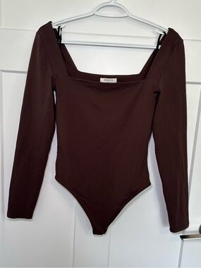 Babaton Contour Squareneck Longsleeve Bodysuit in Coffee Bean